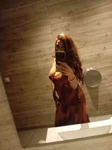 613311772: Chica busca chico en Valencia