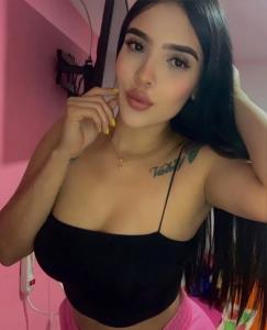 604393905: Chica busca chico en Madrid