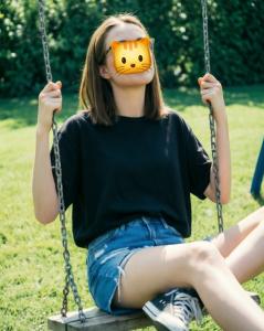 613417034: Chica busca chico en La Coruña