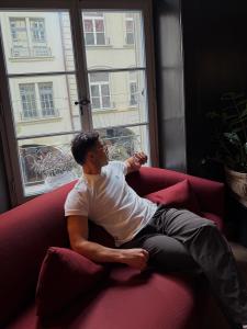 645368094: Chico busca chica en Asturias