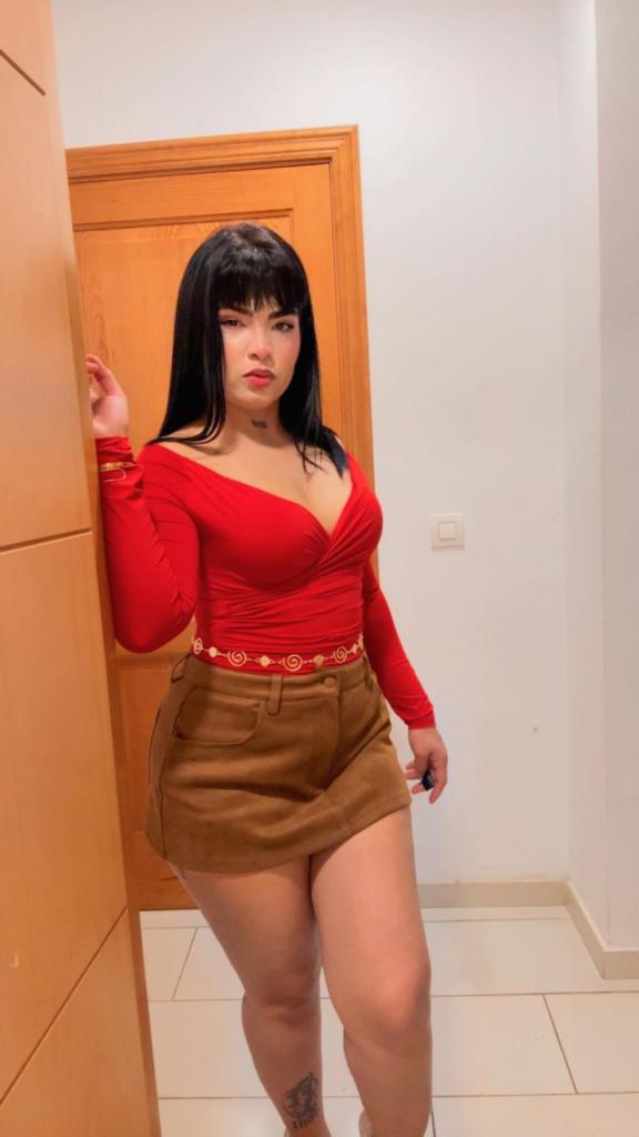 Chica busca chico en Tenerife: 