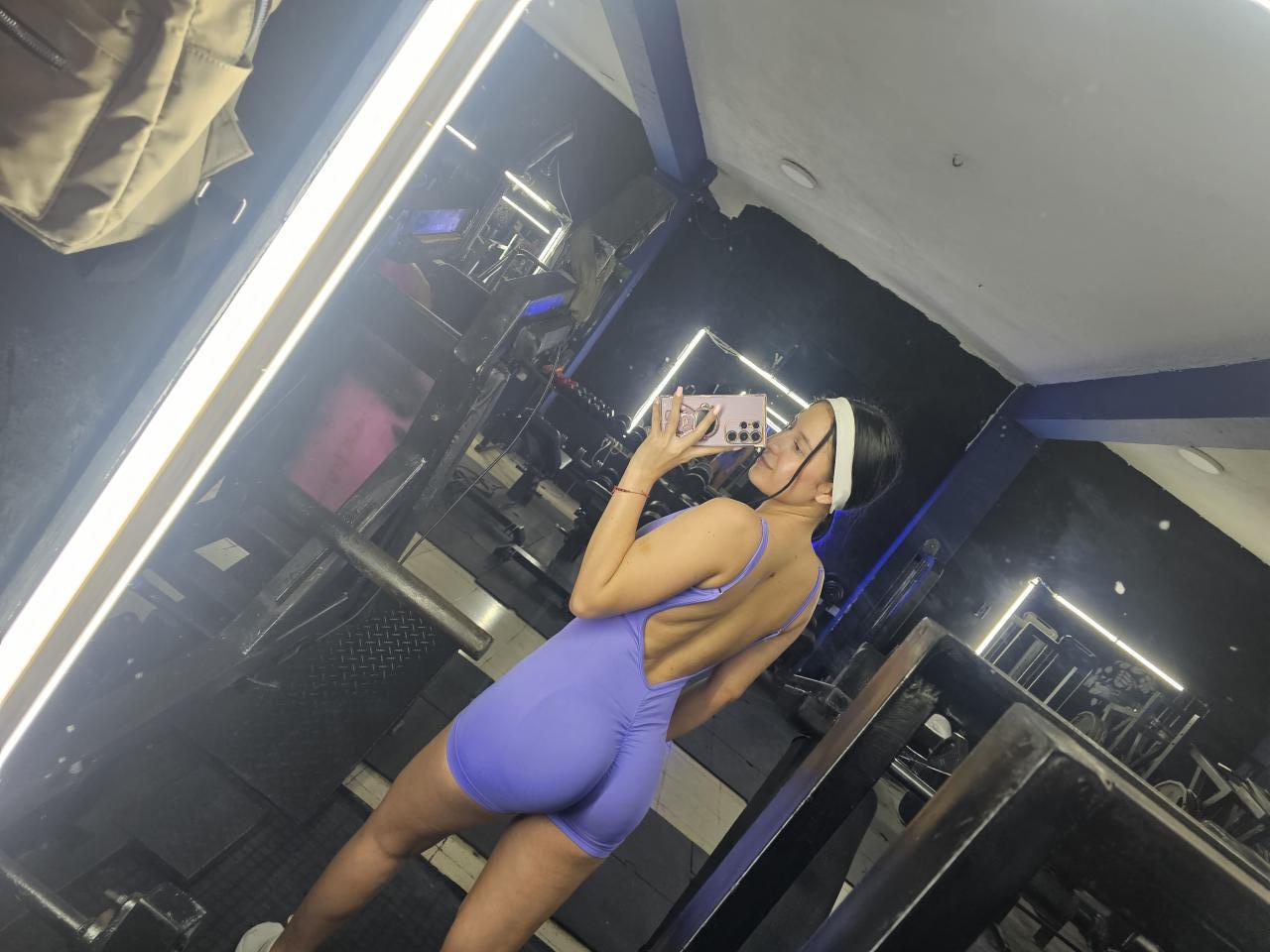 614856785: Chica busca chico en Tenerife