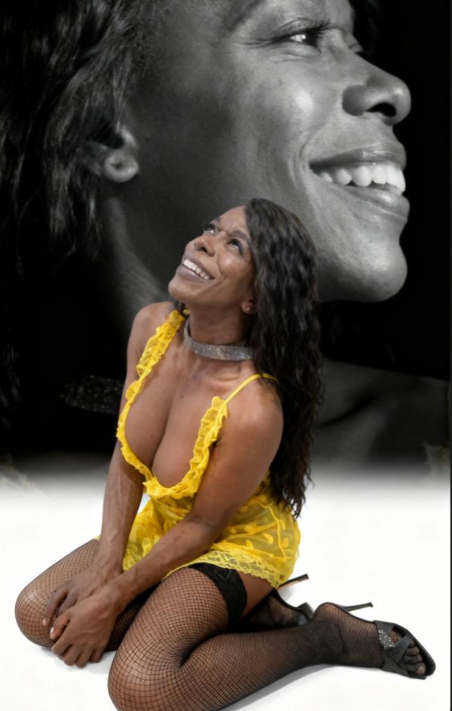 676872880: Transexual en Asturias