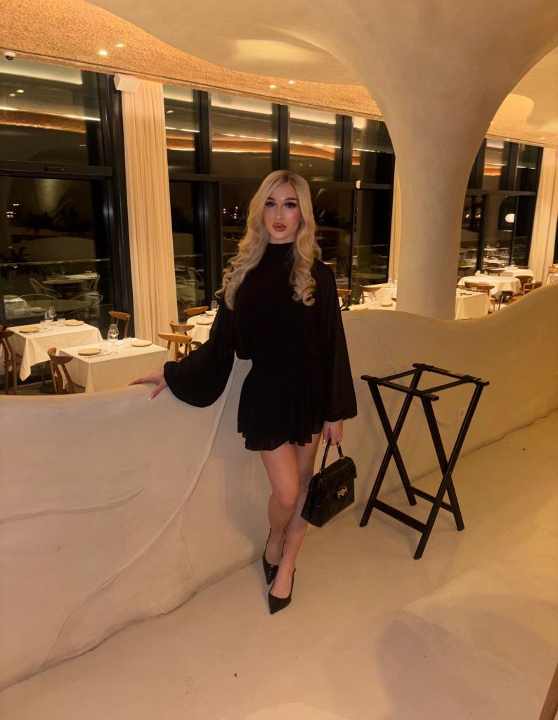 674583804: Transexual en Barcelona