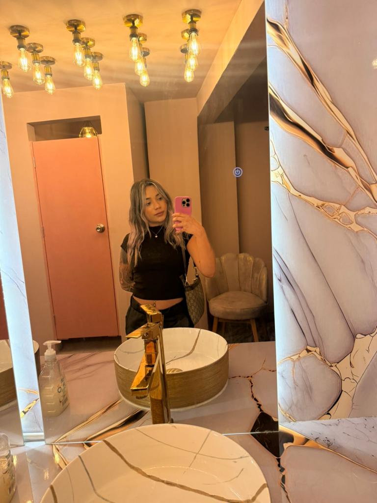 Chica busca chico en Barcelona: 