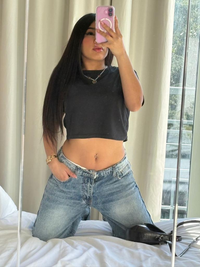 Chica busca chico en Granada: Chica busca chico