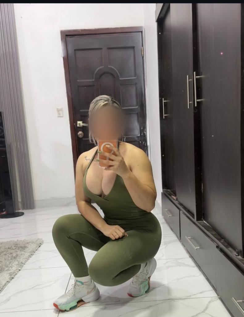 Chica busca chico en Sevilla: 