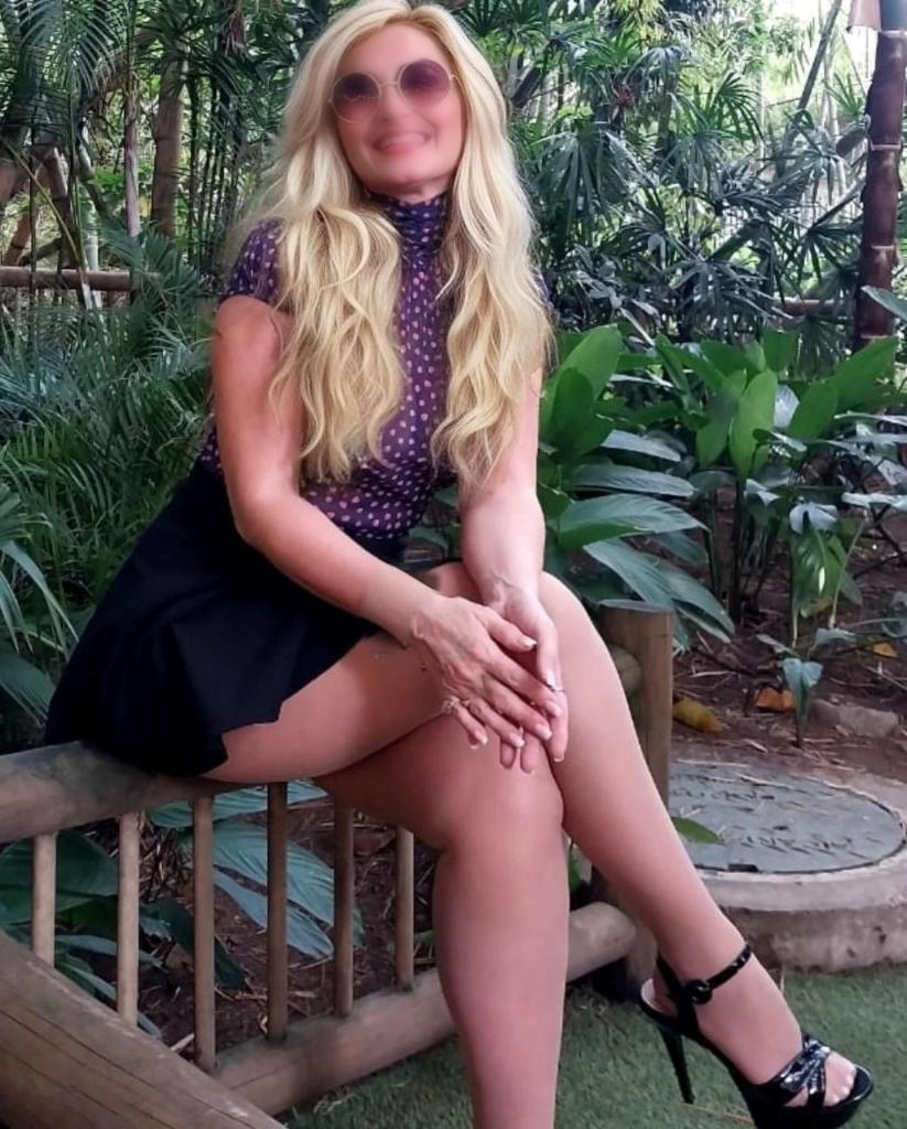 Chica busca chico en Orense: 