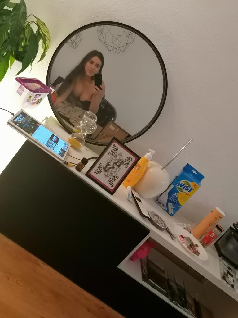 613756170: Transexual en Murcia