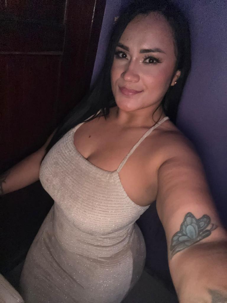 627476935: Chica busca chico en Valencia