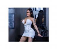 613728768: Chica busca chico en Málaga