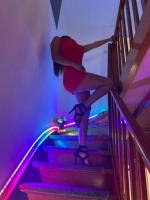 643044180: Chica busca chico en Cáceres