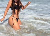 613232055: Chica busca chico en Ibiza