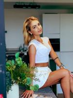 624728490: Chica busca chico en Barcelona