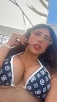 631294369: Chica busca chico en Barcelona
