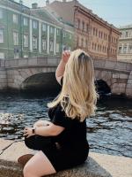 634981512: Chica busca chico en Tarragona