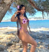 617824495: Chica busca chico en Ibiza