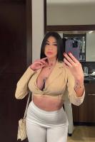 742016858: Chica busca chico en Madrid