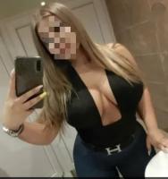 672861748: Chica busca chico en Barcelona