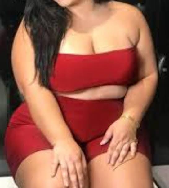 Chica busca chico en Granada: 