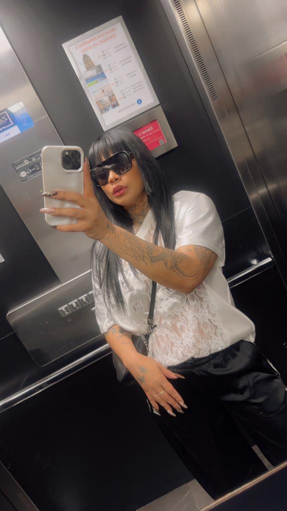 Chica busca chico en Orense: 