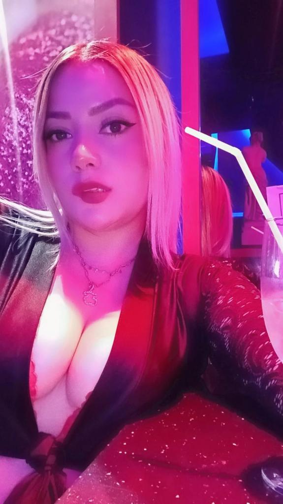 Chica busca chico en Barcelona: 