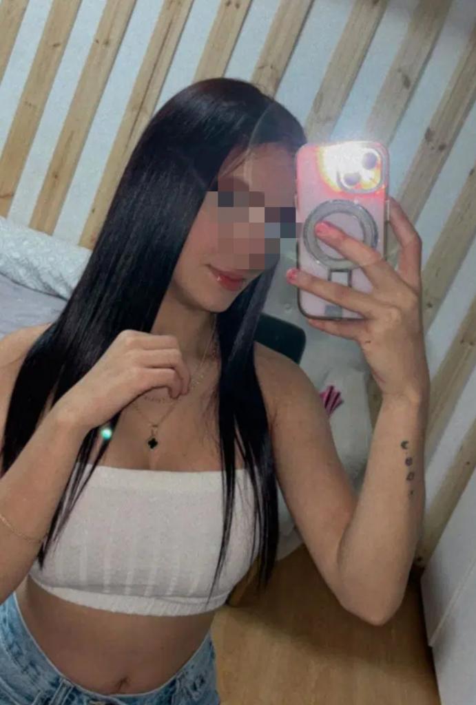 Chica busca chico en Murcia: 