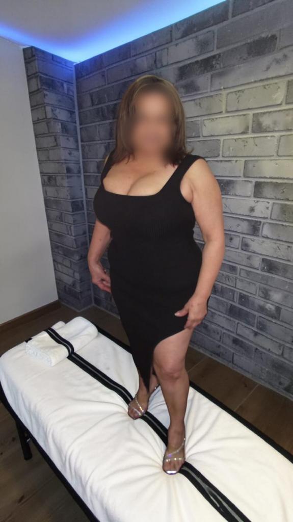 641880875: Chica busca chico en Vizcaya