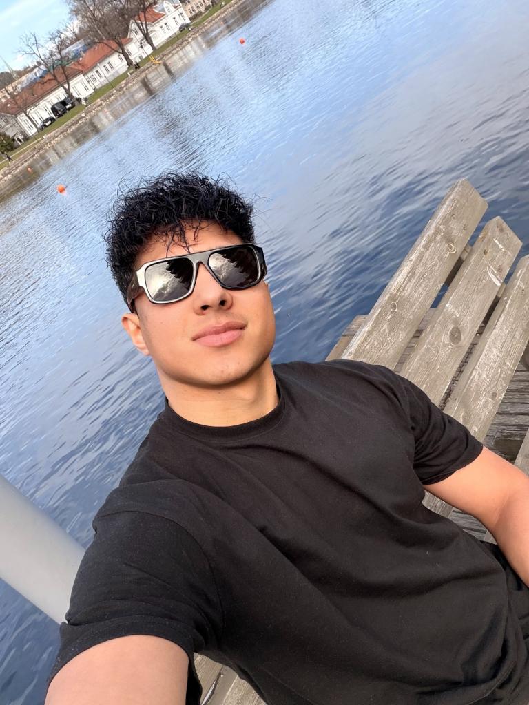 Chico busca chica en Alicante: 