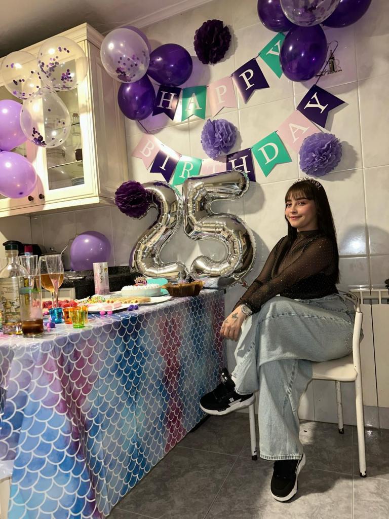 Chica busca chico en Asturias: 