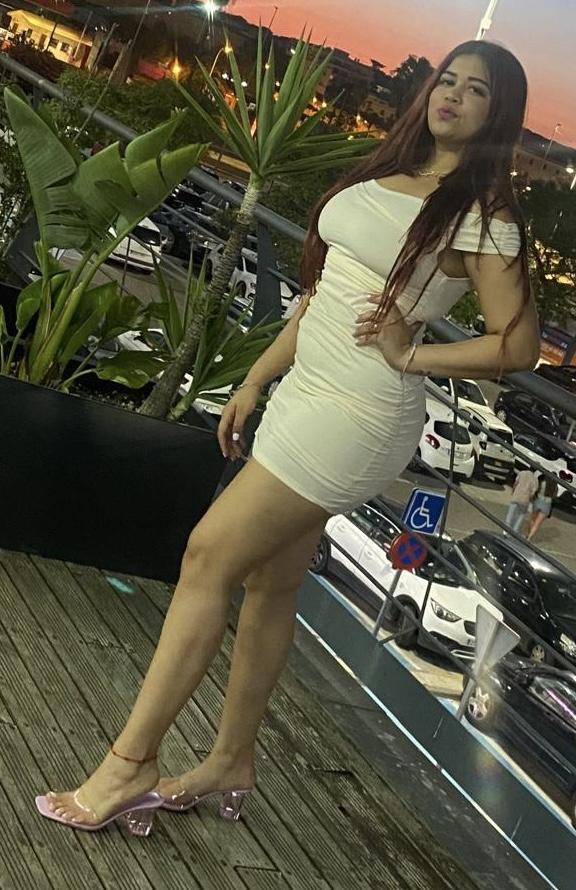 Chica busca chico en Cádiz: 