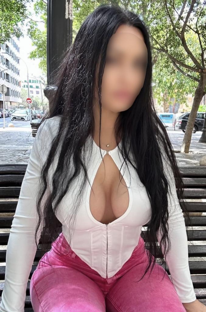 Chica busca chico en Tenerife: 