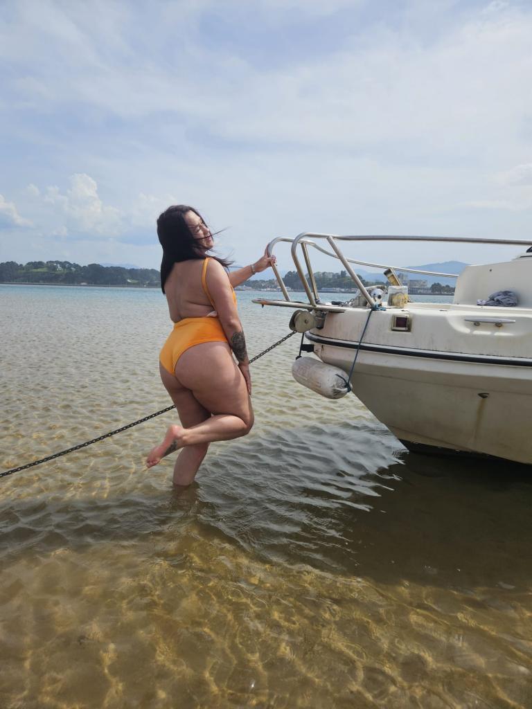 Chica busca chico en Cantabria: 