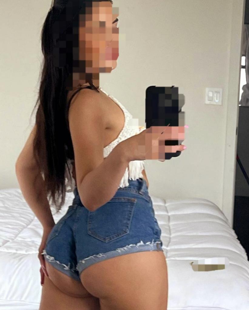 Chica busca chico en Navarra: 