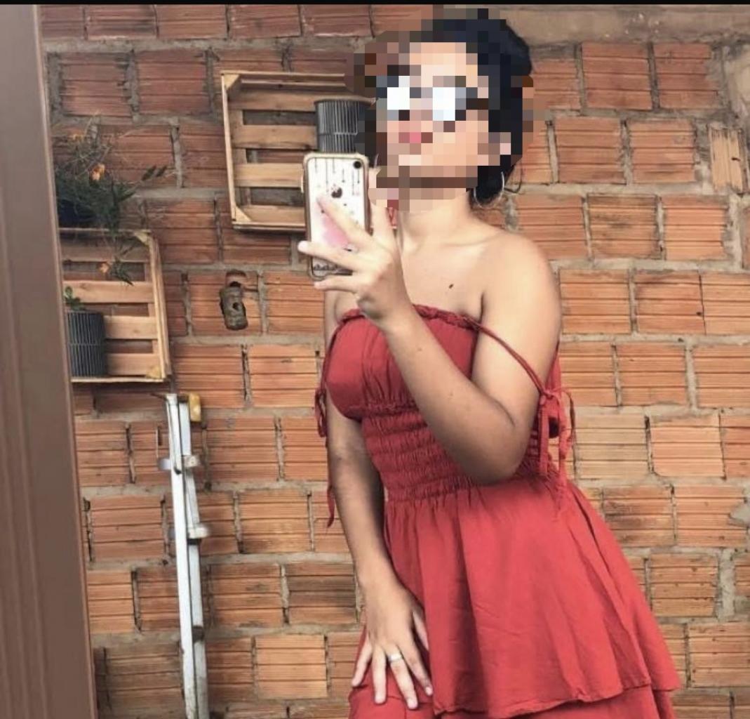 Chica busca chico en Granada: 