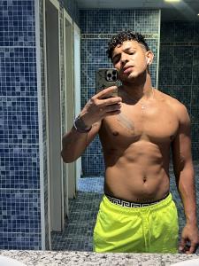 603239712: Chico busca chica en Valencia