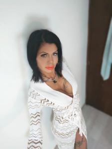 Chica busca chico en Alicante: 