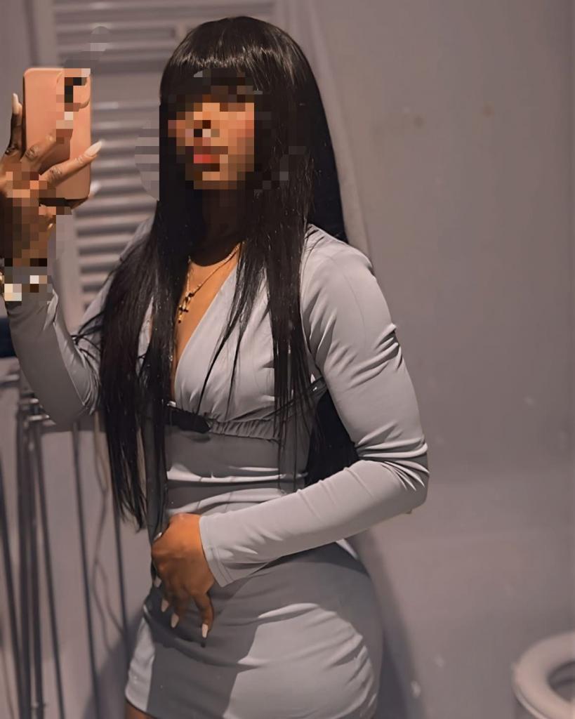 643210627: Chica busca chico en Pontevedra