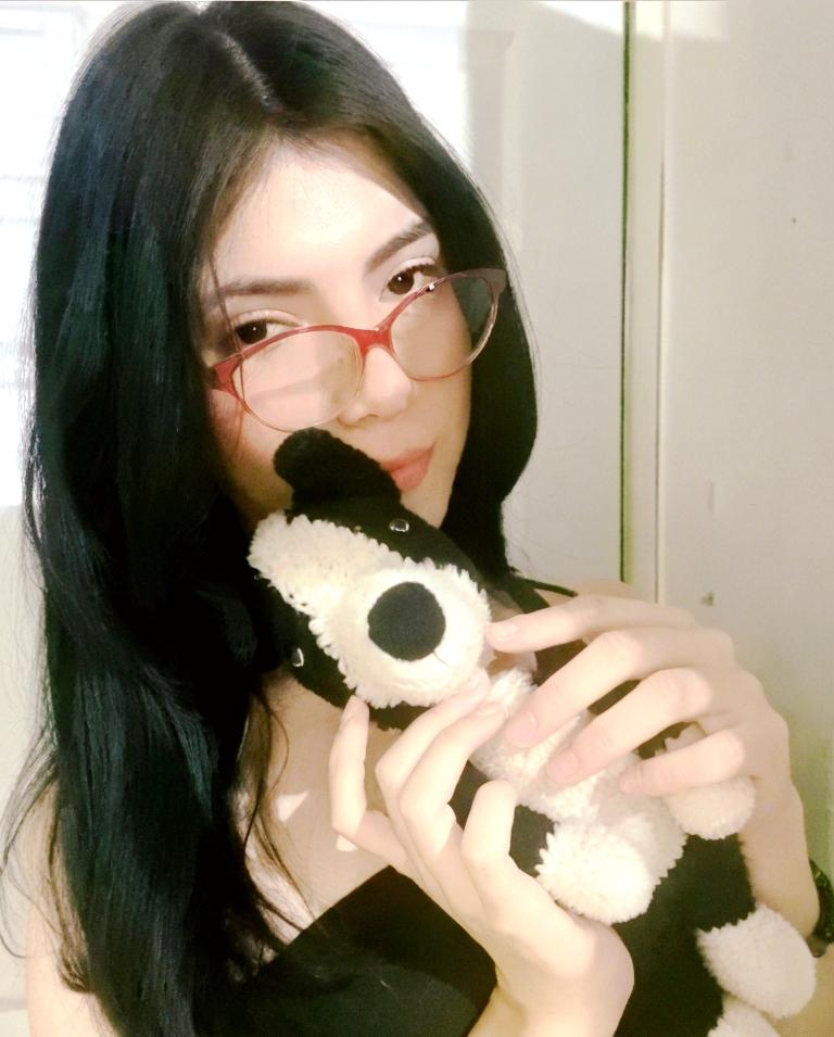 Chica busca chico en Ibiza: 