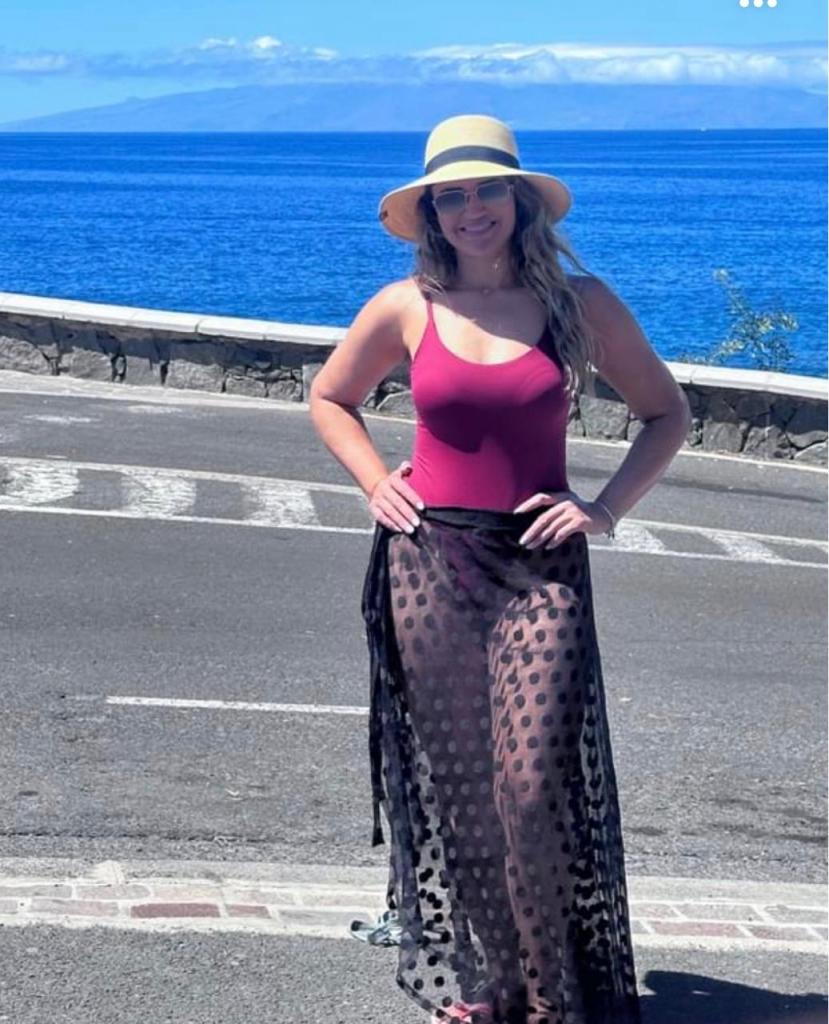 Chica busca chico en Tenerife: 