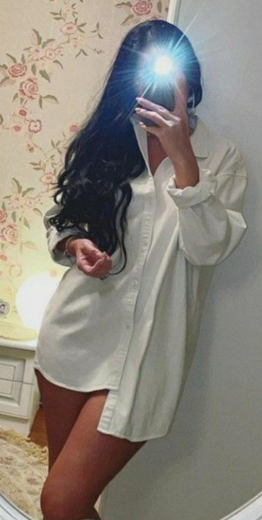 Chica busca chico en Almería: 