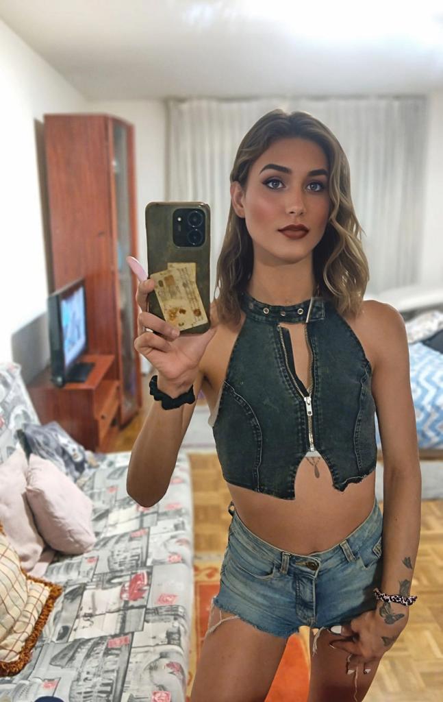 613227670: Travesti en Asturias