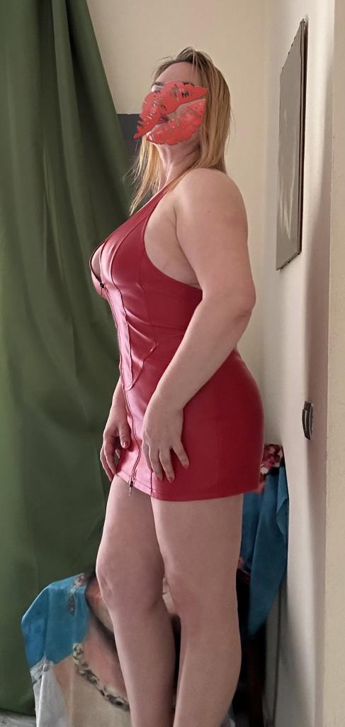 Chica busca chico en Sevilla: 