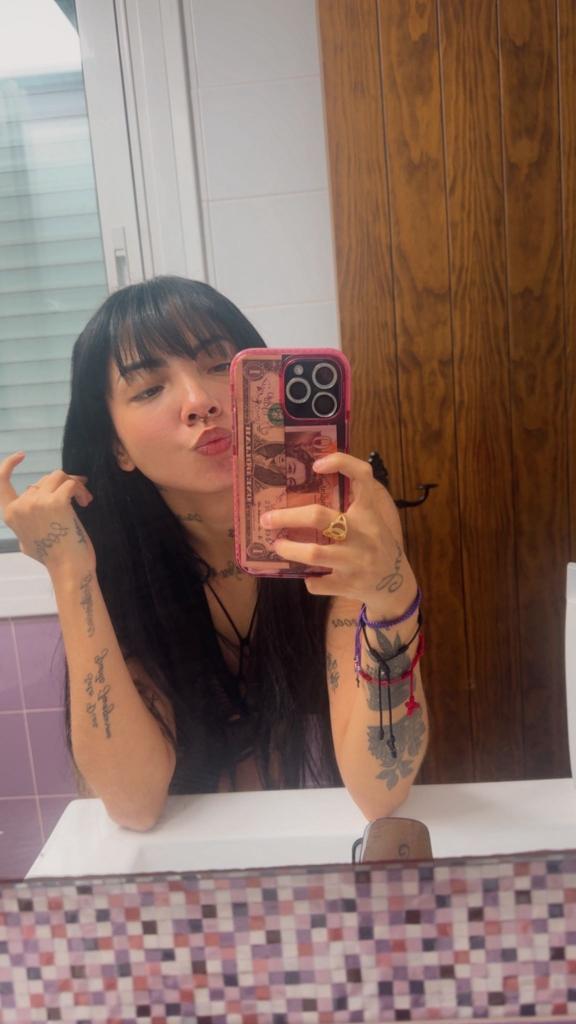 Chica busca chico en Cádiz: 