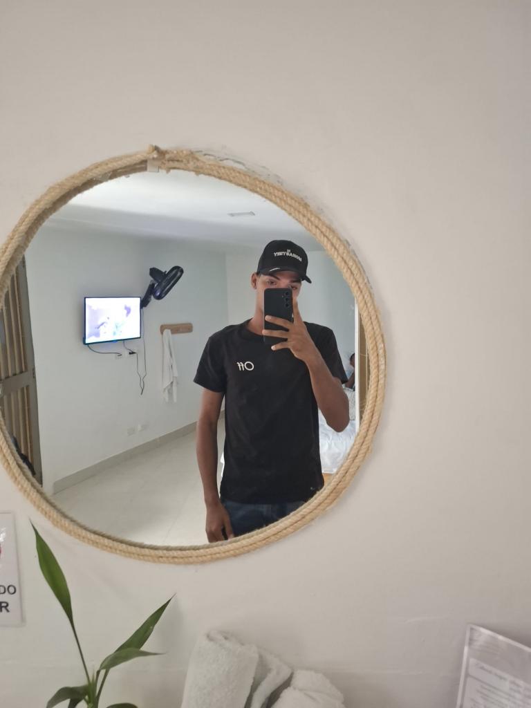 Chica busca chico en Alicante: 