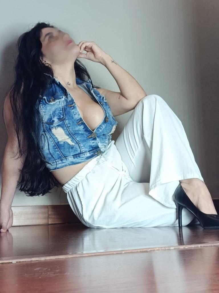 Chica busca chico en Alicante: 