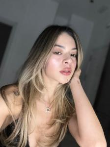 637182359: Chica busca chico en Madrid