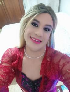 634069144: Transexual en León