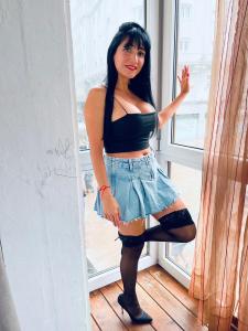 603907923: Chica busca chico en Navarra