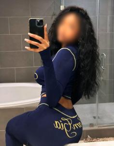 613636324: Chica busca chico en Alicante